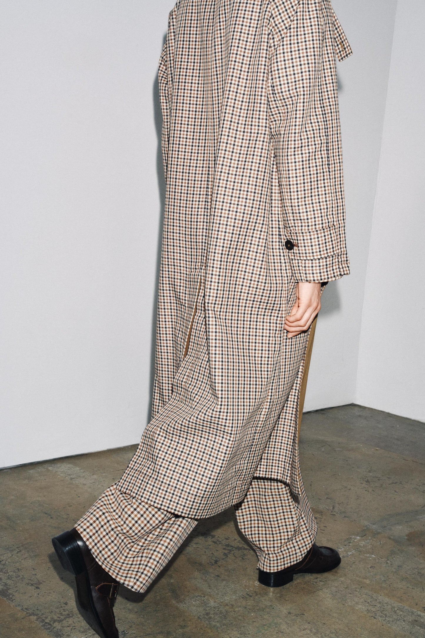 Reversible Trench